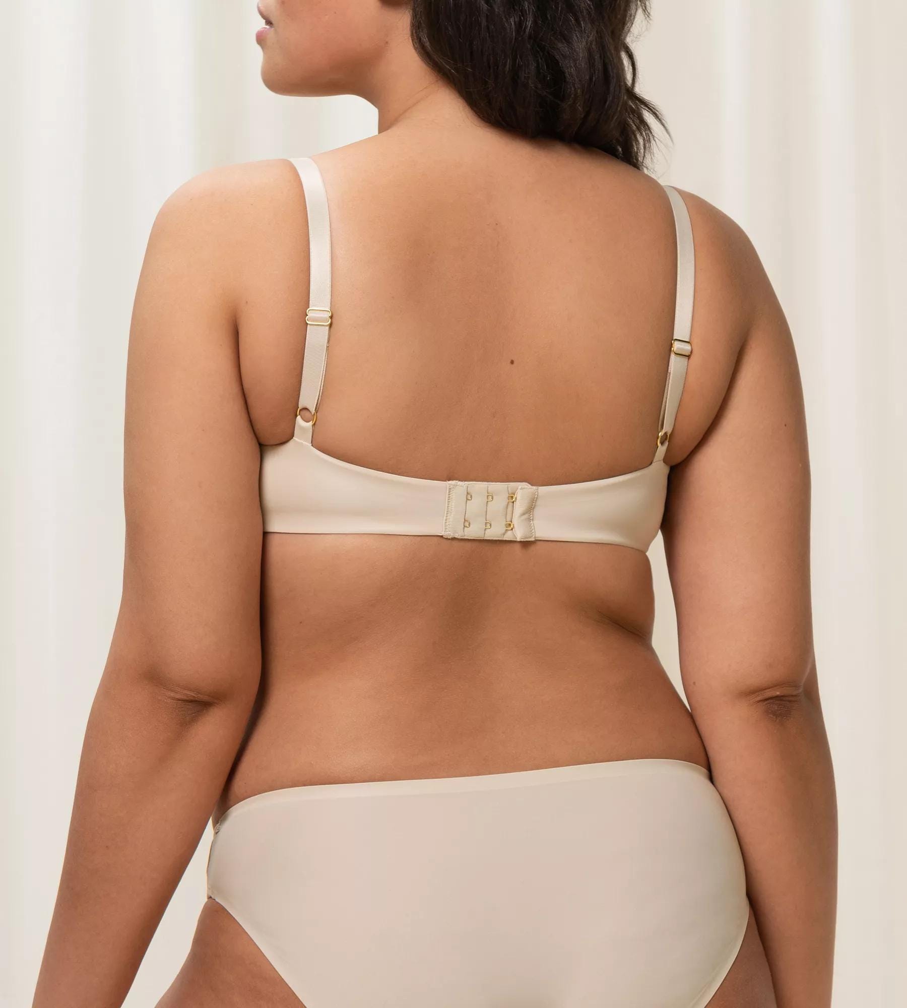 Элегантный бюстгальтер с косточками с плотными чашками