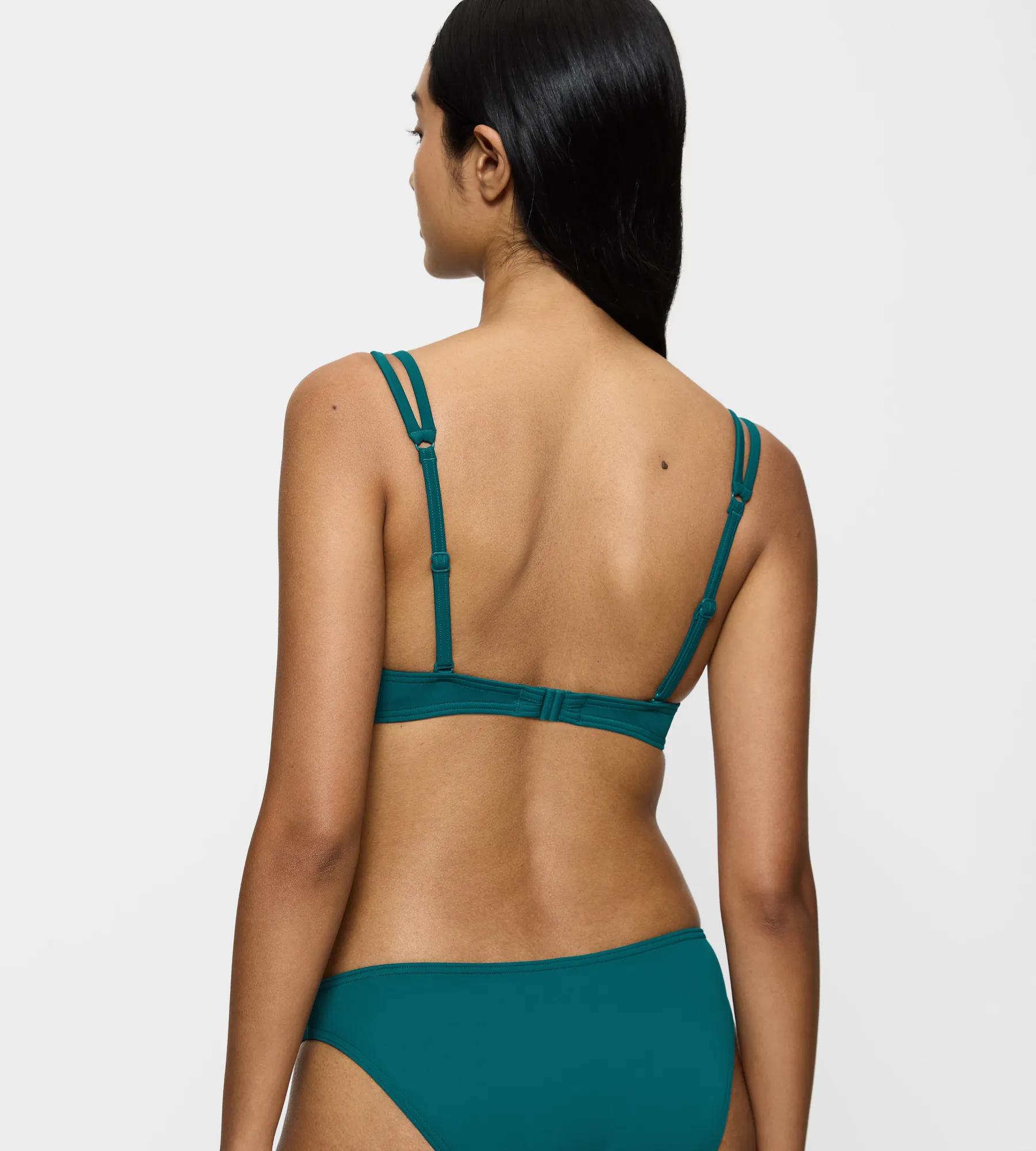 Бюстгальтер от купальника