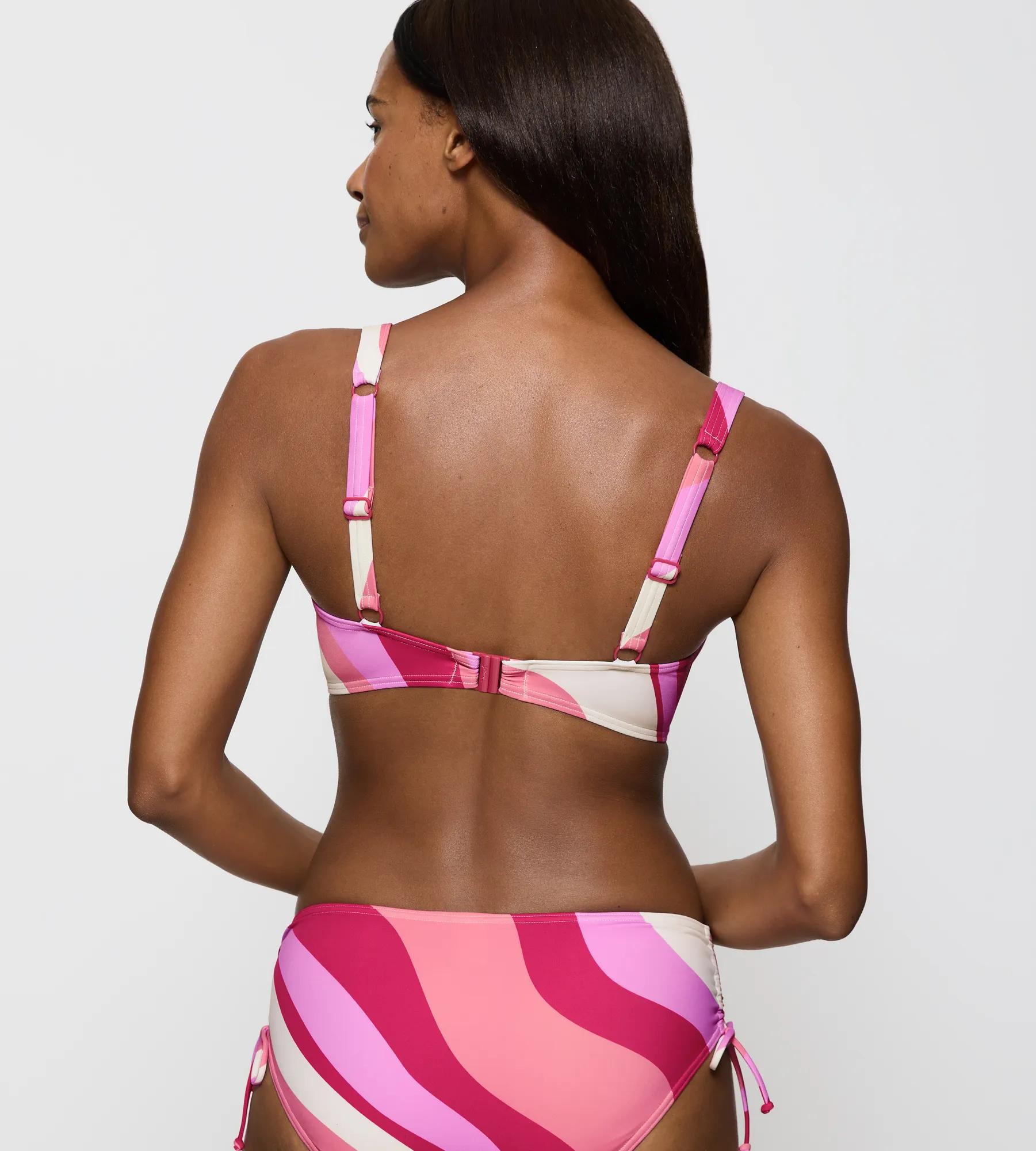 Бюстгальтер от купальника