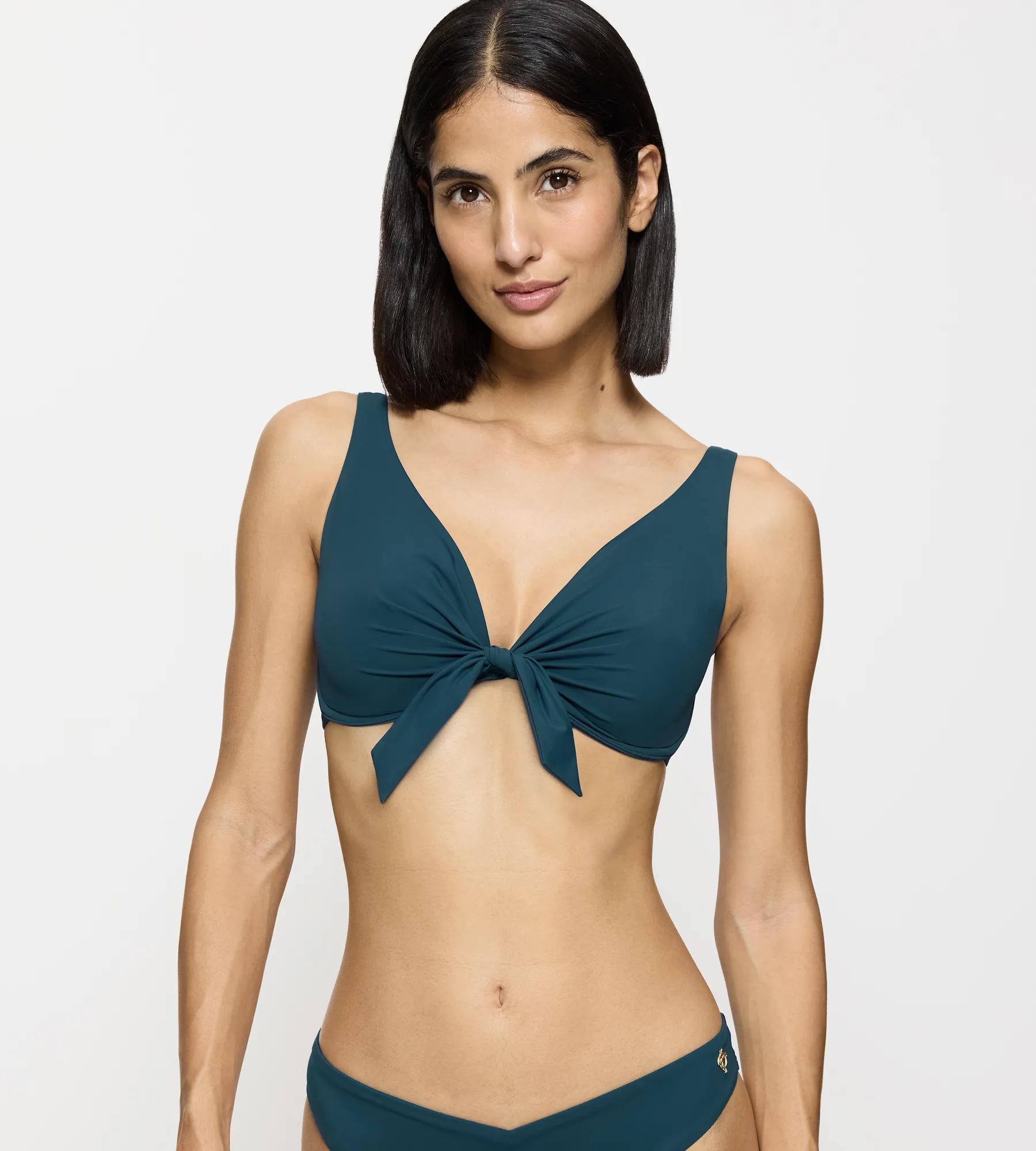 Бюстгальтер от купальника