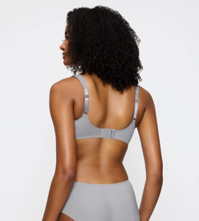 Бюстгальтер - минимайзер с косточками с мягкими чашками