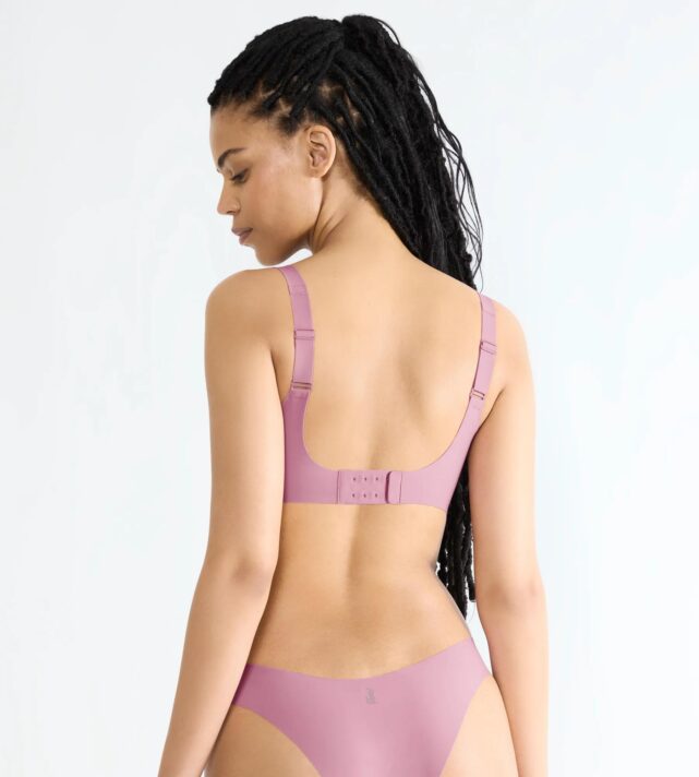 Бюстгальтер без косточек