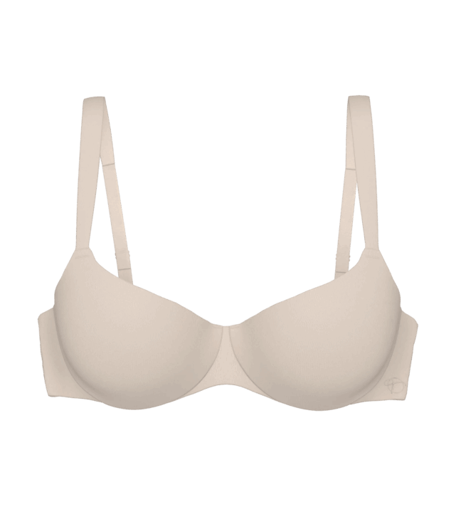 Бюстгальтер с косточками с плотными чашками