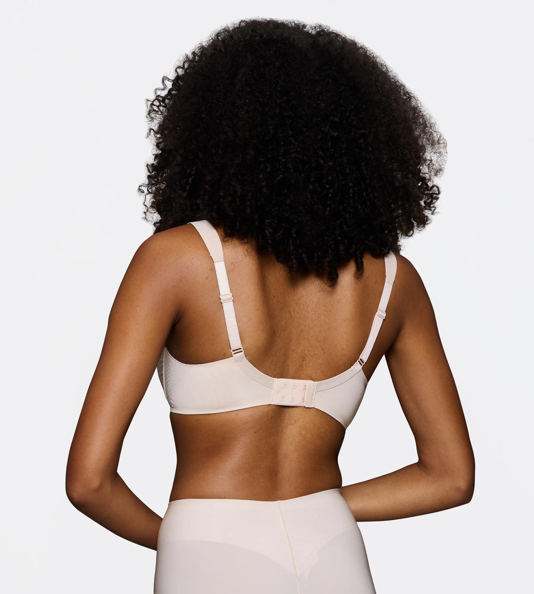 Бюстгальтер с косточками с мягкими чашками