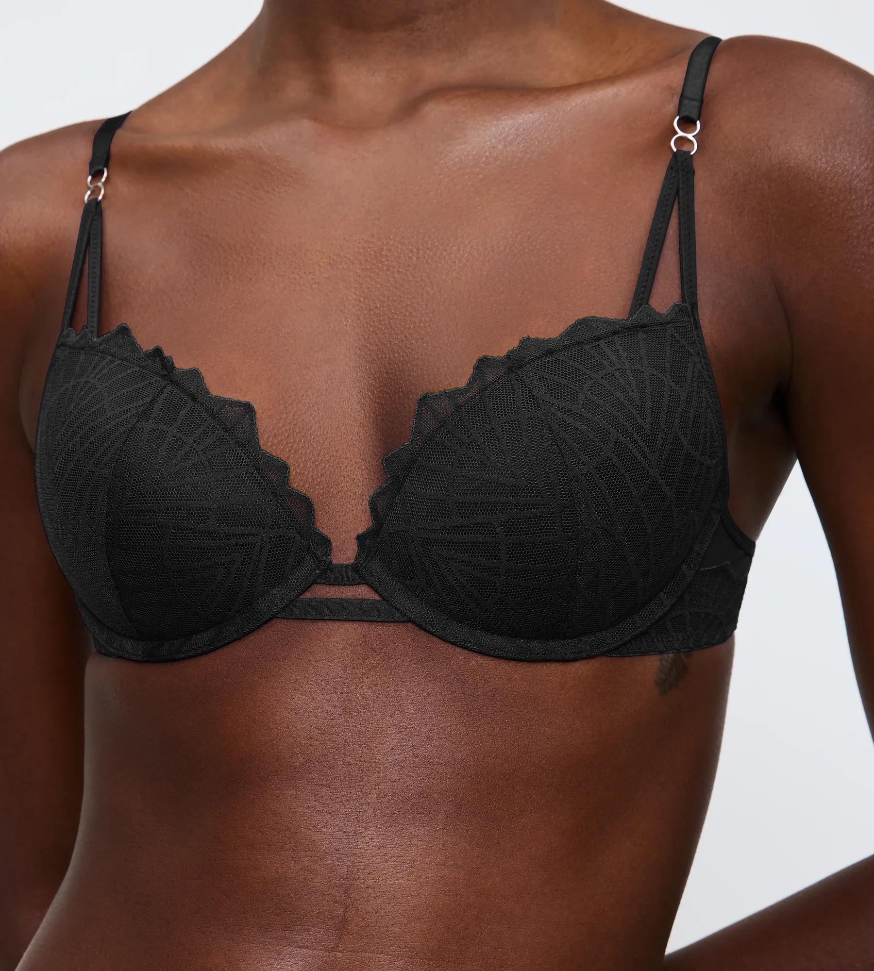 Бюстгальтер с косточками с пуш-ап