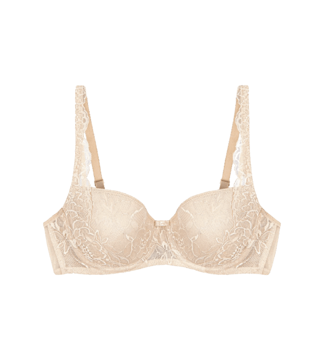 Бюстгальтер с косточками с плотными чашками