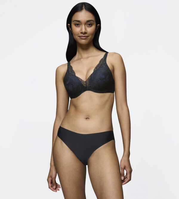 BODY MAKE-UP ILLUSION LACE BODY MAKE-UP ILLUSION LAСE HIGHLEG TAI Черный