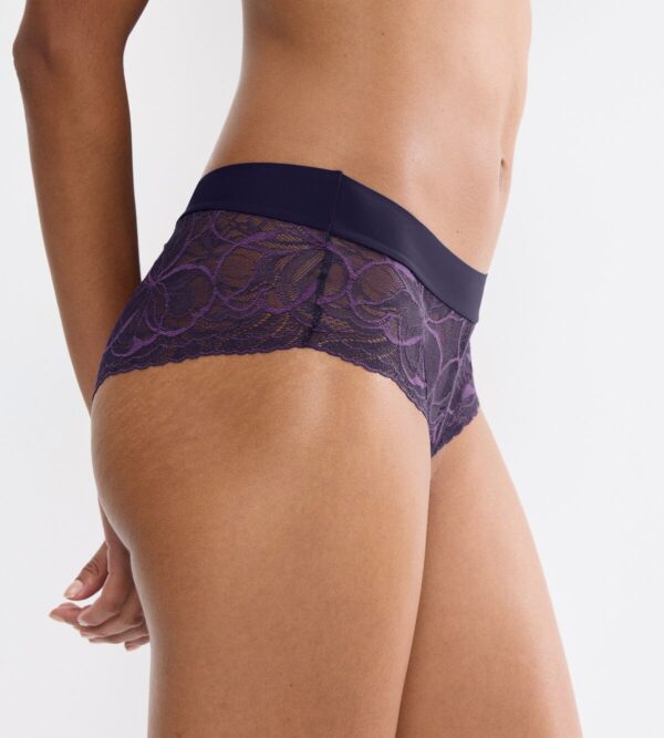 BODY MAKE-UP ILLUSION LAСE SHORTY Фиолетовый