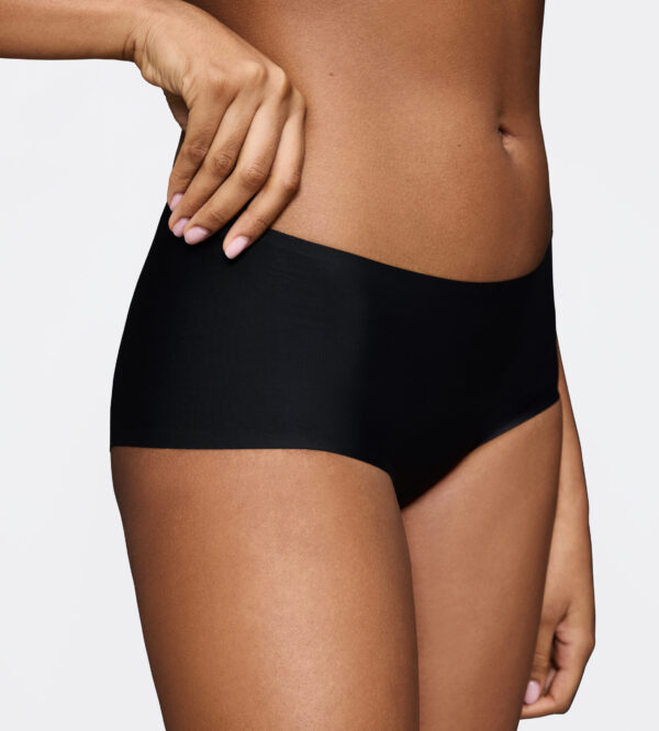 BODY MAKE-UP ILLUSION BODY MAKE-UP ILLUSION SHORTY EX Черный