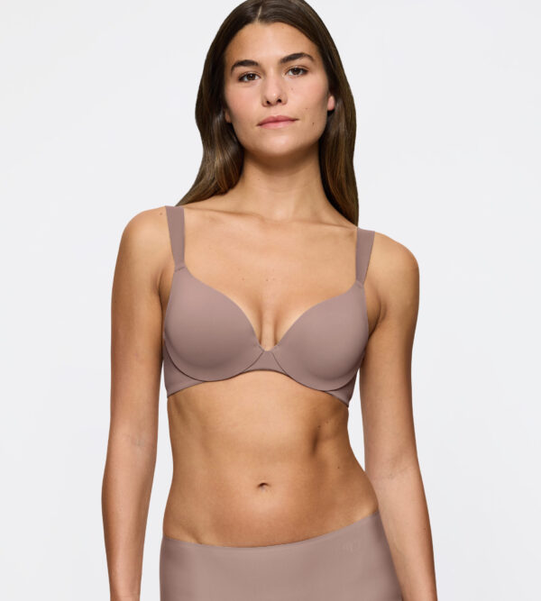 BODY MAKE-UP ILLUSION BODY MAKE-UP ILLUSION WP EX Бежевый