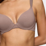 BODY MAKE-UP ILLUSION BODY MAKE-UP ILLUSION WP EX Бежевый