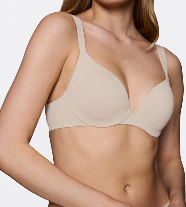 BODY MAKE-UP ILLUSION BODY MAKE-UP ILLUSION WP EX Бежевый