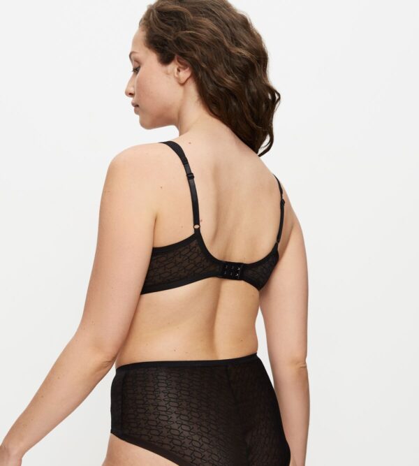 TRIUMPH SIGNATURE SHEER TRIUMPH SIGNATURE SHEER W01 EX Черный