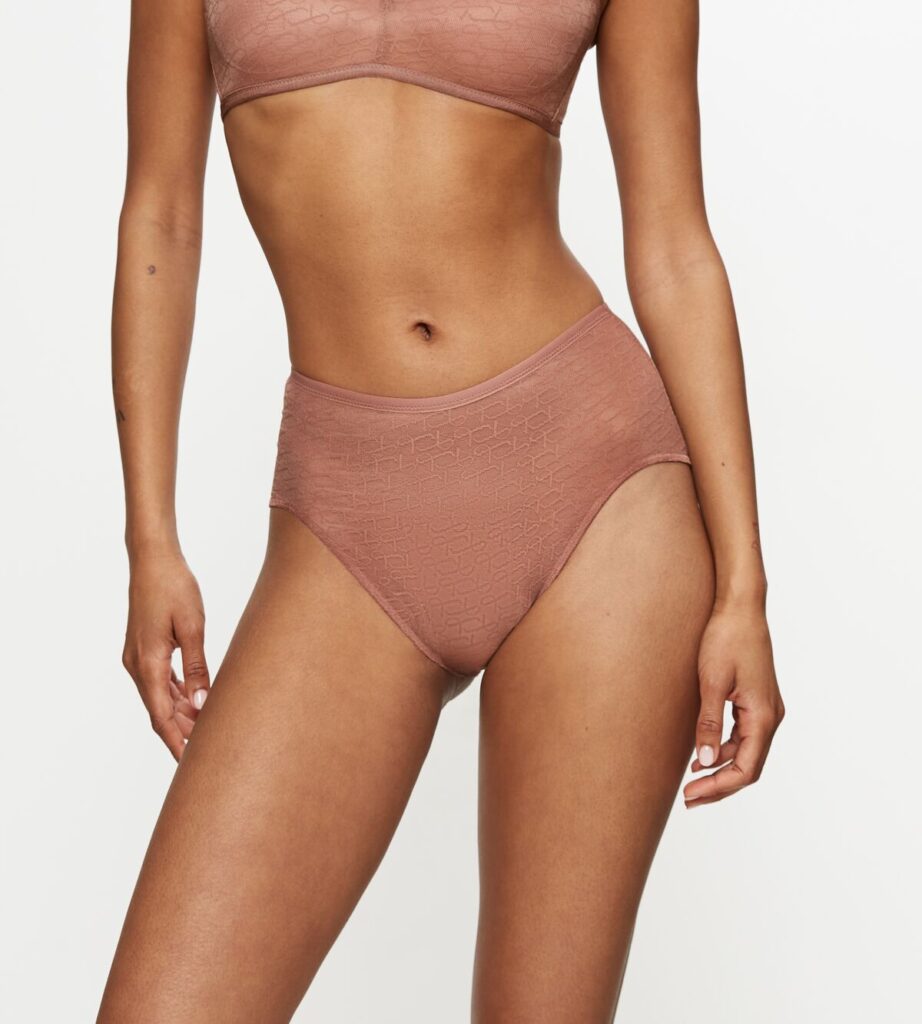TRIUMPH SIGNATURE SHEER MAXI EX Миндальный