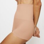 TRIUMPH SOFT SСULPT TRIUMPH SOFT SСULPT BANDEAU SHORT Нейтр.бежевый