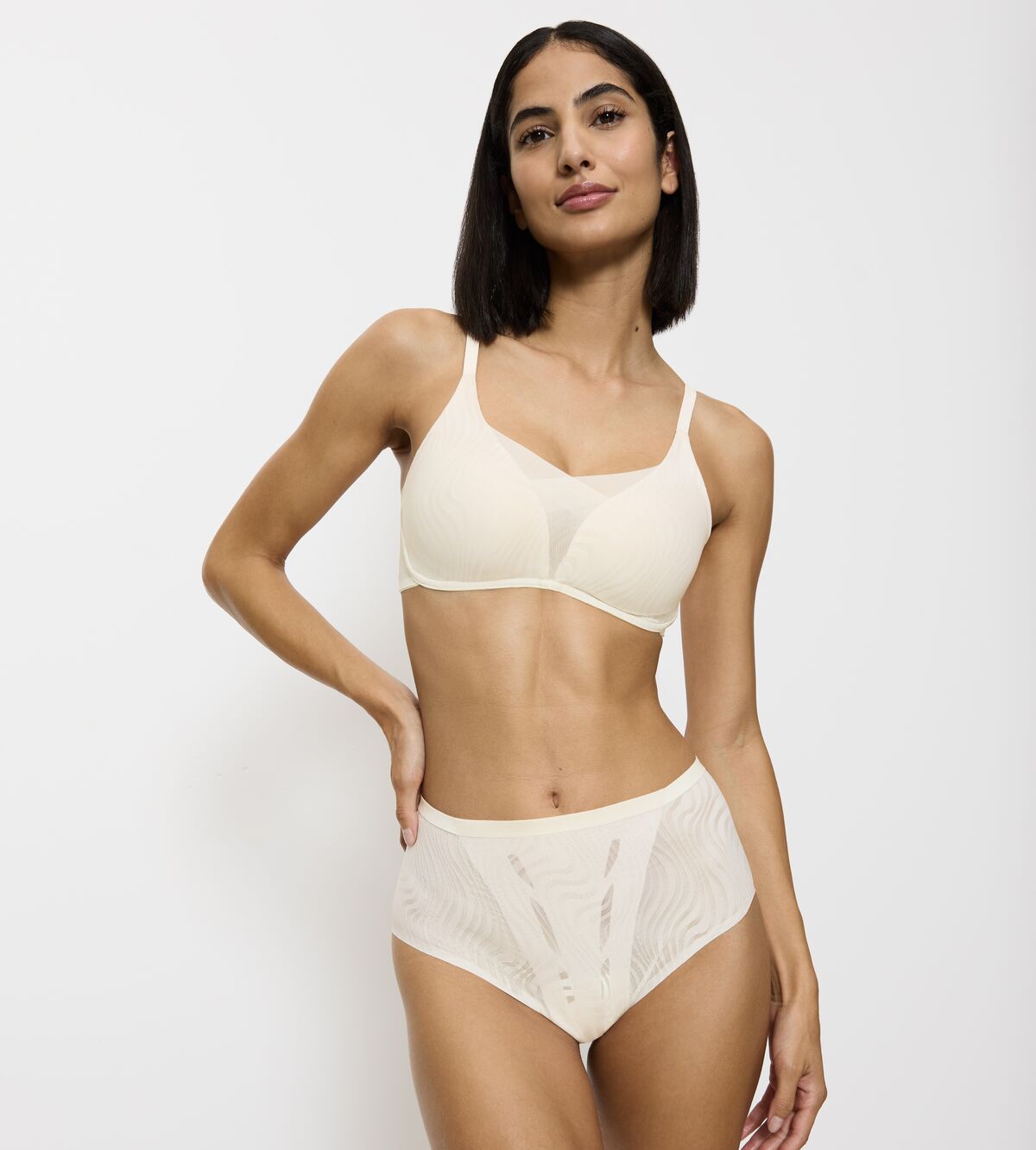 TRIUMPH SHAPE SMART ELLIPSE MAXI Молочный