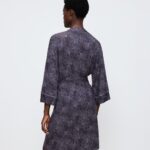 AURA SPOTLIGHT ROBE 01 Серый