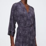 AURA SPOTLIGHT AURA SPOTLIGHT ROBE 01 Серый