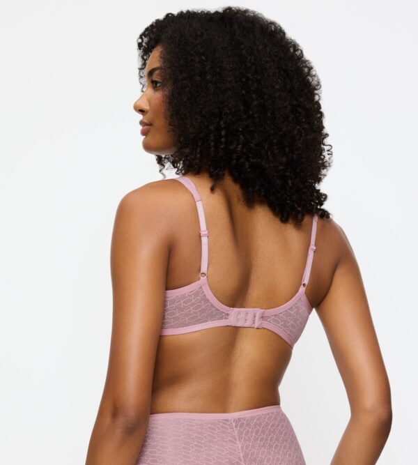 TRIUMPH SIGNATURE SHEER TRIUMPH SIGNATURE SHEER W01 EX Цветочный поцелуй