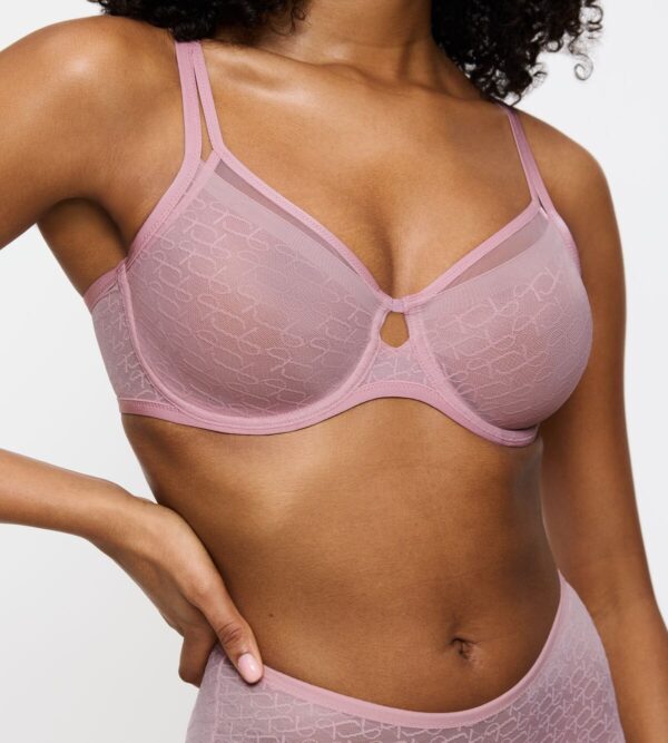 TRIUMPH SIGNATURE SHEER TRIUMPH SIGNATURE SHEER W01 EX Цветочный поцелуй