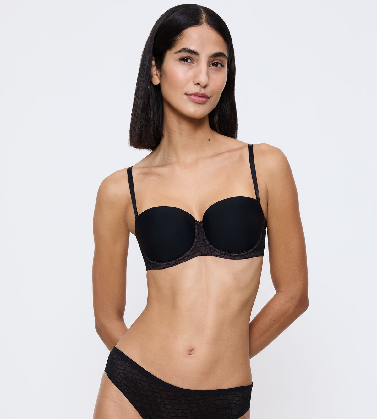 TRIUMPH SIGNATURE SHEER WDP Черный