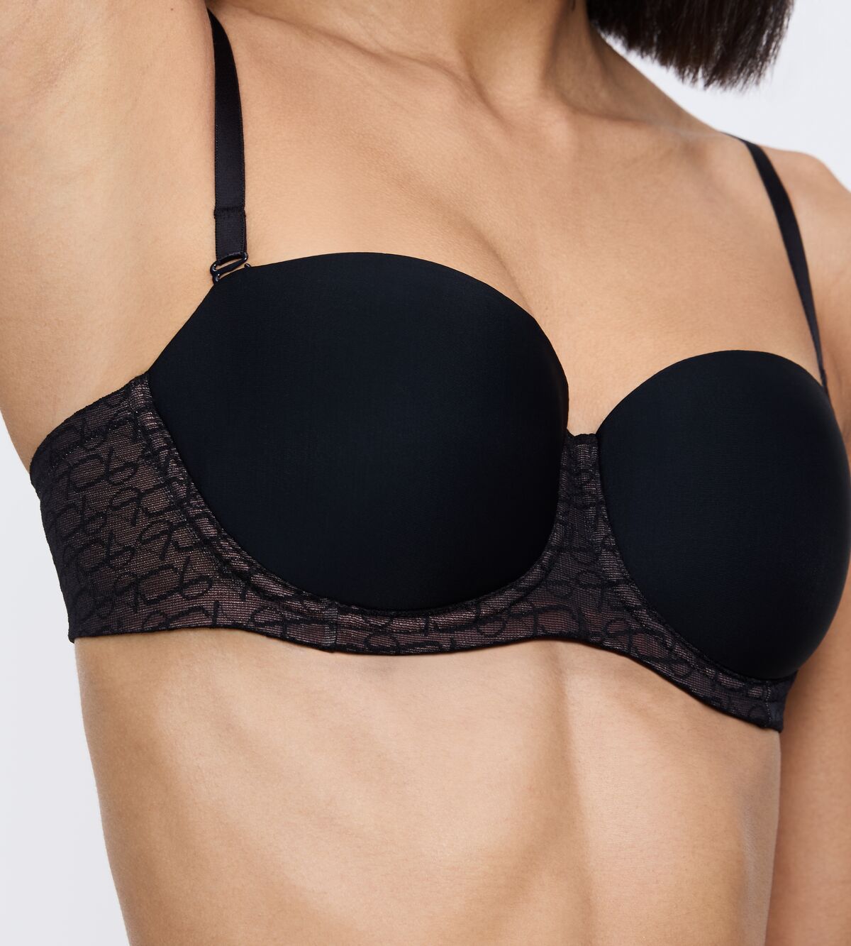 TRIUMPH SIGNATURE SHEER WDP Черный