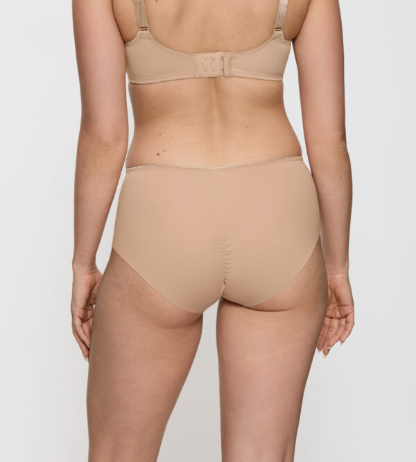 ESSENTIAL MINIMIZER ESSENTIAL MINIMIZER HIPSTER X Телесный