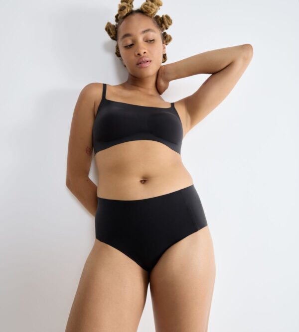 SLOGGI ZERO FEEL 2.0 HIGH WAIST Черный