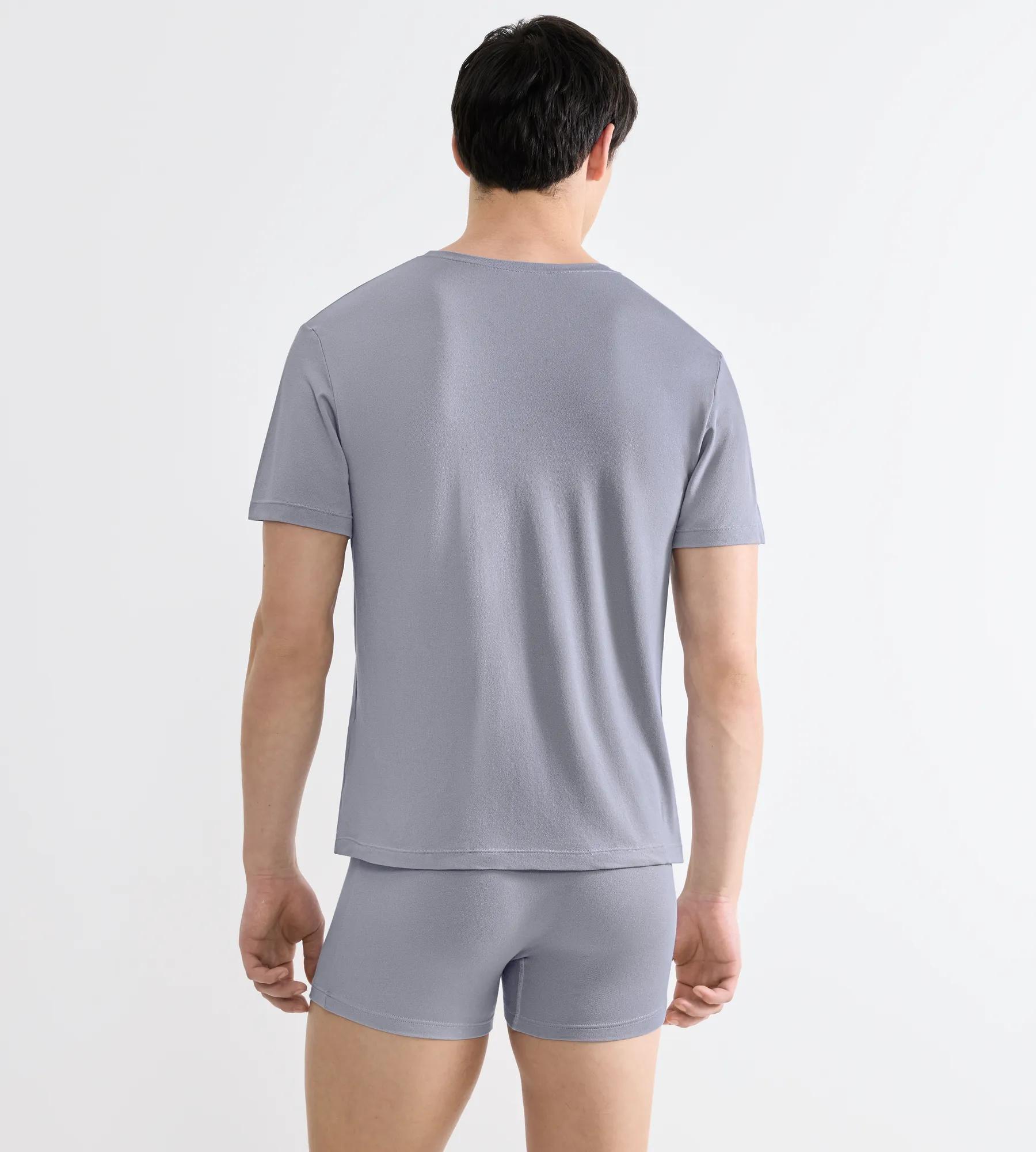 Майка мужская