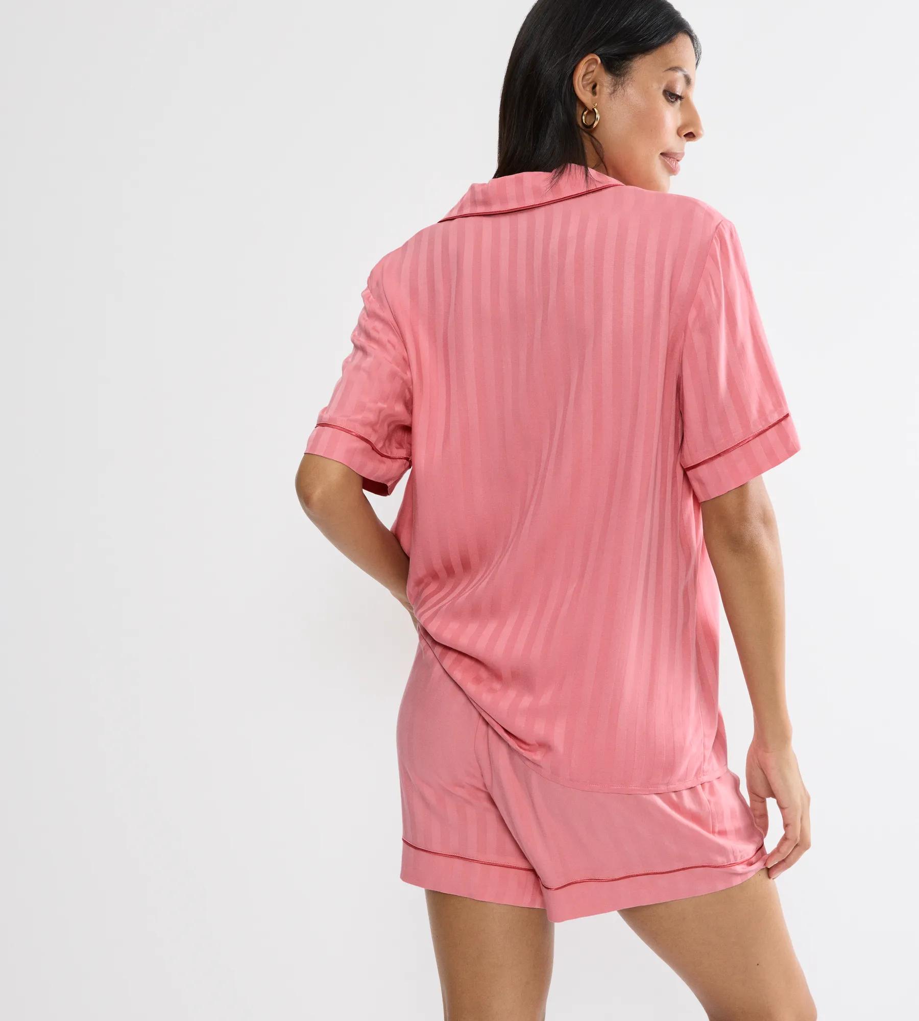 Рубашка женская