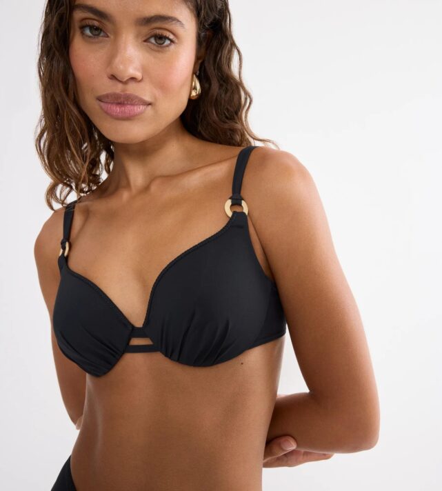 Бюстгальтер от купальника