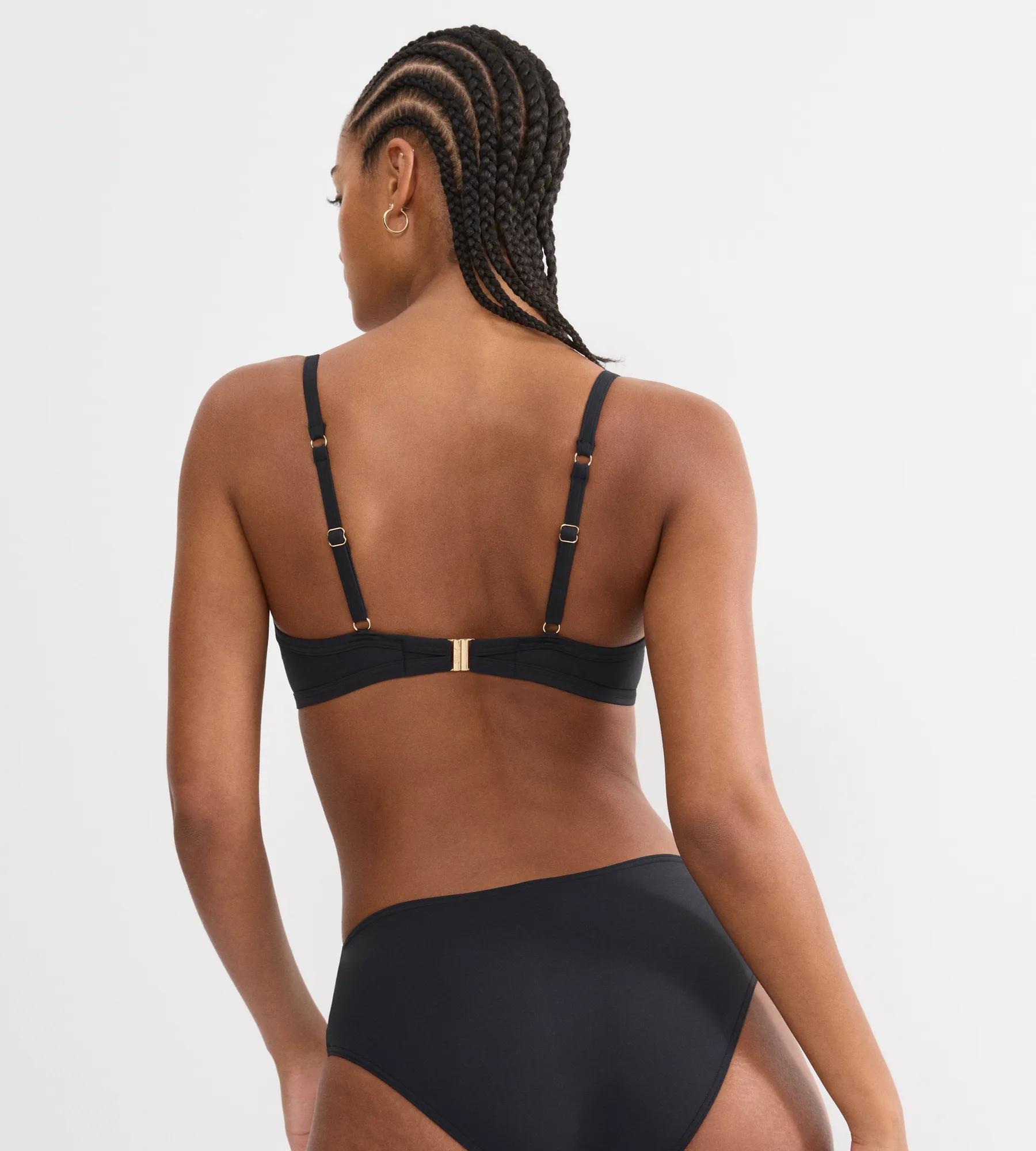 Бюстгальтер от купальника