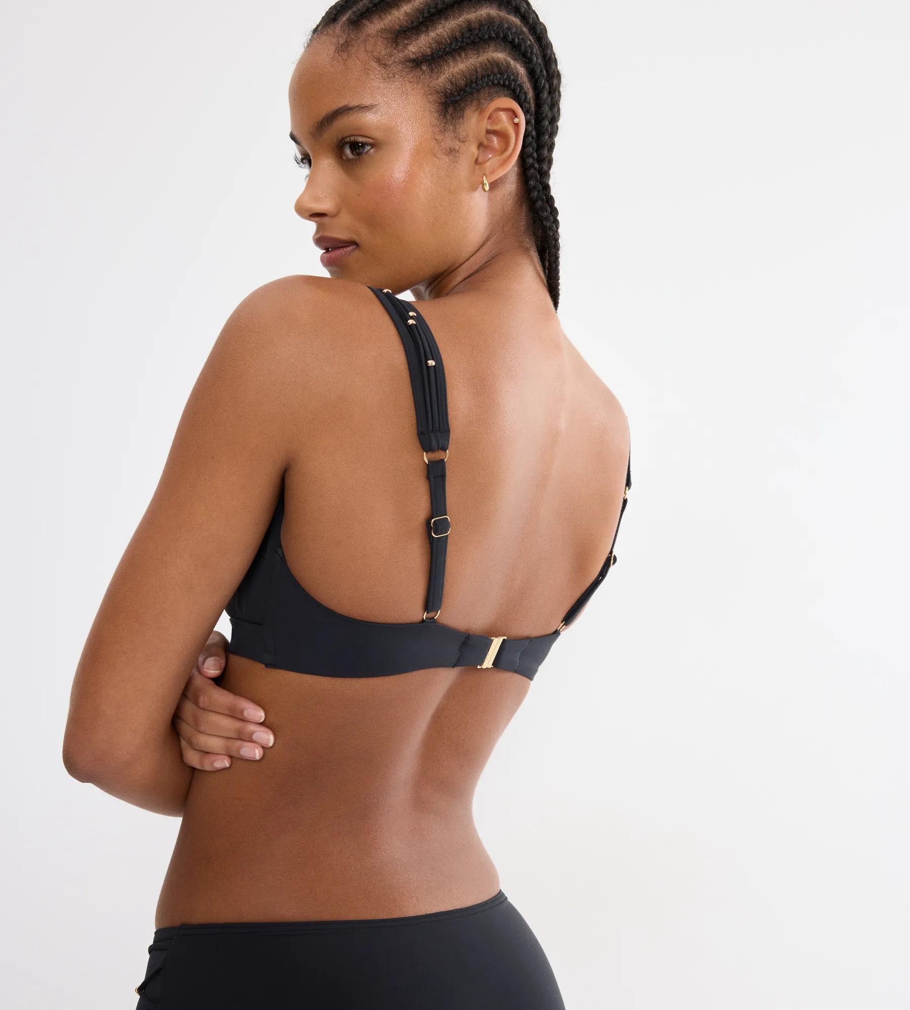 Бюстгальтер от купальника