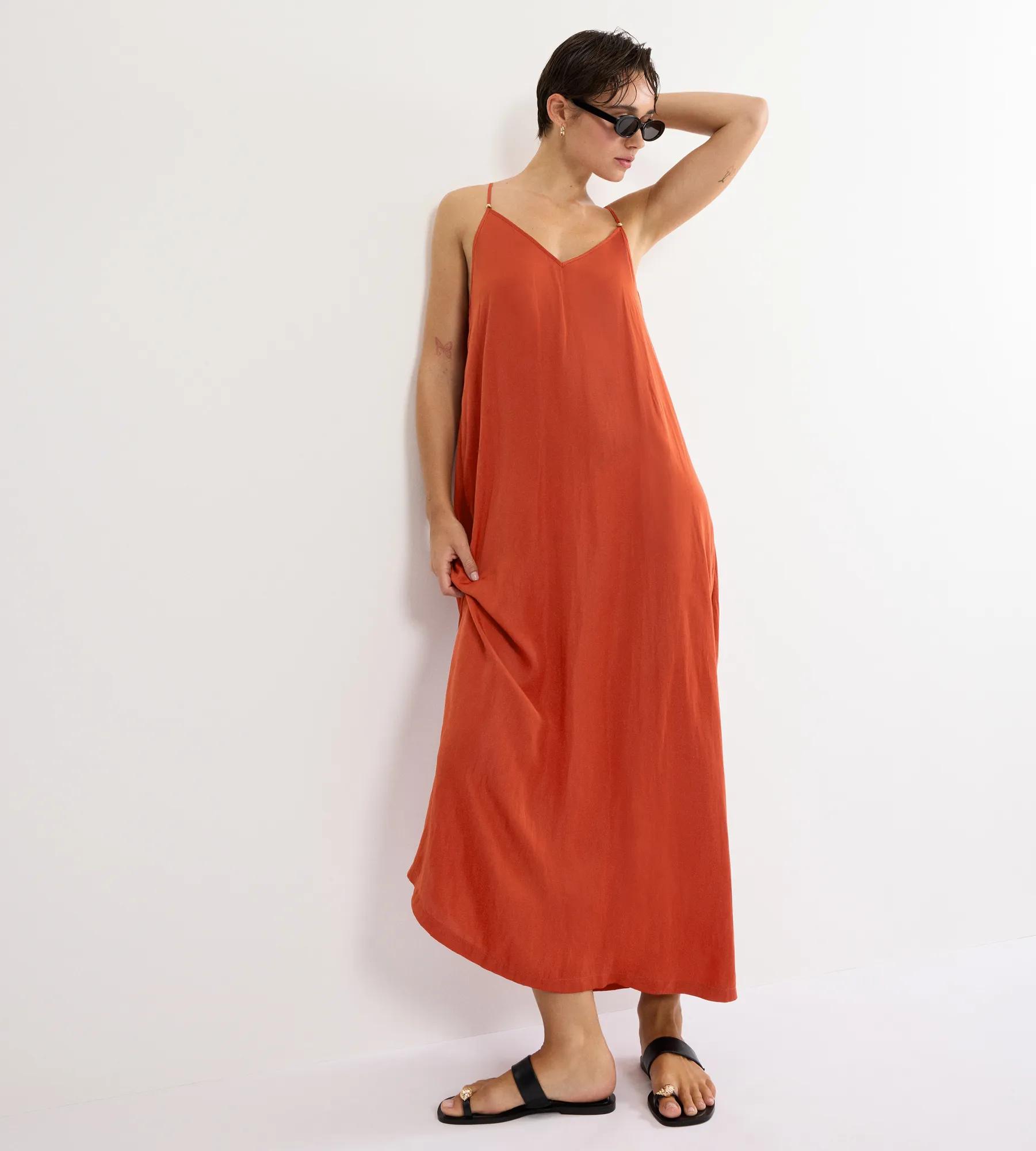 Платье пляжное