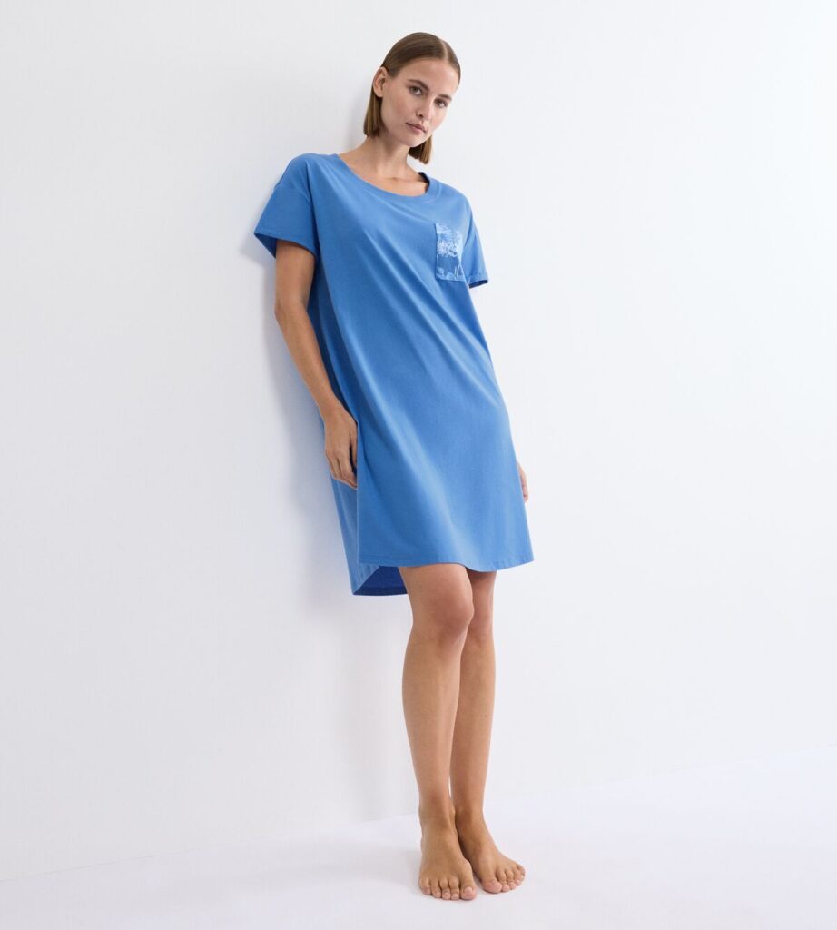 NIGHTDRESSES
